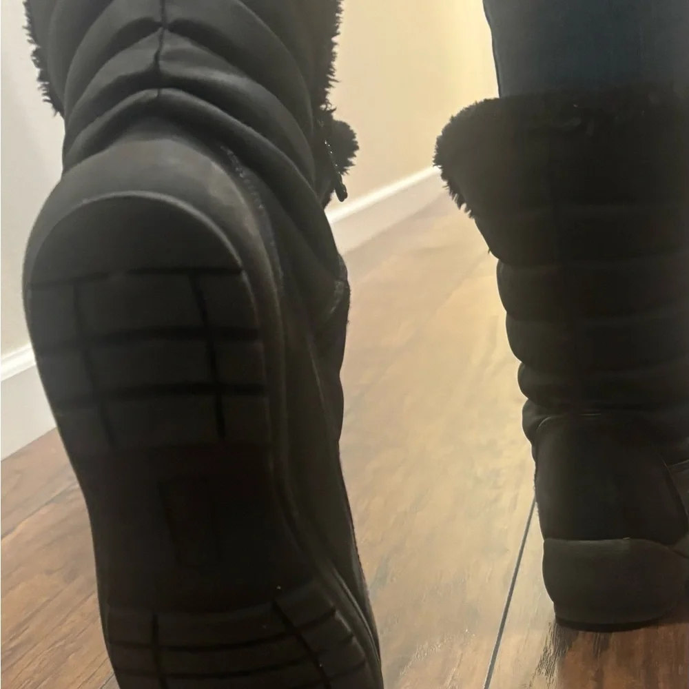 Totes‎ Black Winter Boots for Women size 6